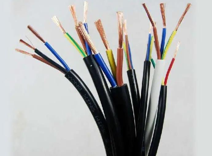 礦物絕緣電纜在加工生產的過程中對各個環(huán)節(jié)都非常嚴格.jpg 礦物絕緣電纜在加工生產的過程中對各個環(huán)節(jié)都非常嚴格.jpg